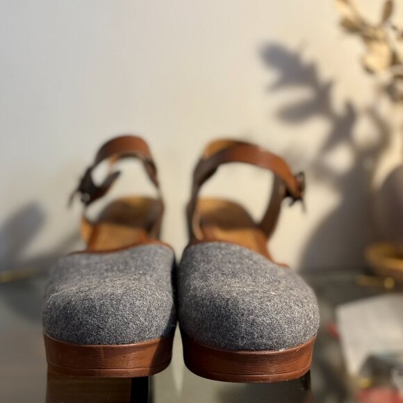 b.o.c. Women's Natasha Mary Jane Clog with Wool – [ Excellent Condition ] - Picture 6 of 7